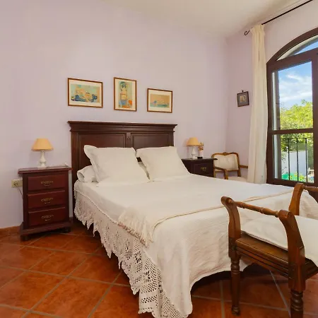 Cubo'S 2 Rooms La Cimada Near Ronda-3